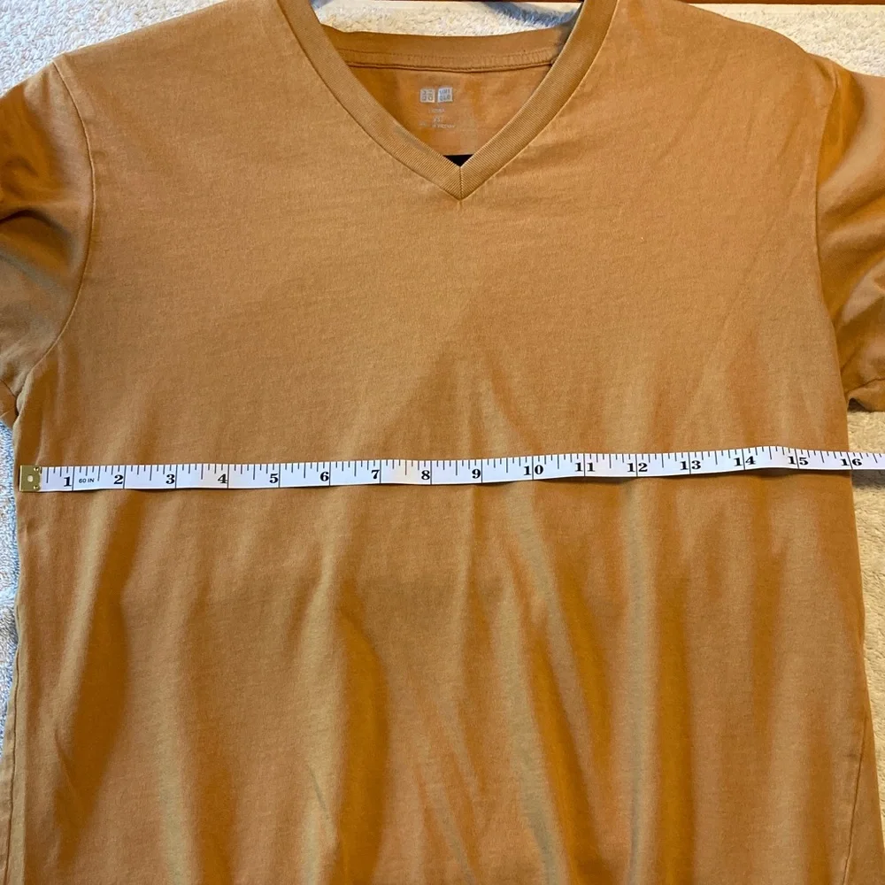 Uniqlo Women’s Short Sleeve V-Neck Tee - Mustard - Picture 5 of 7